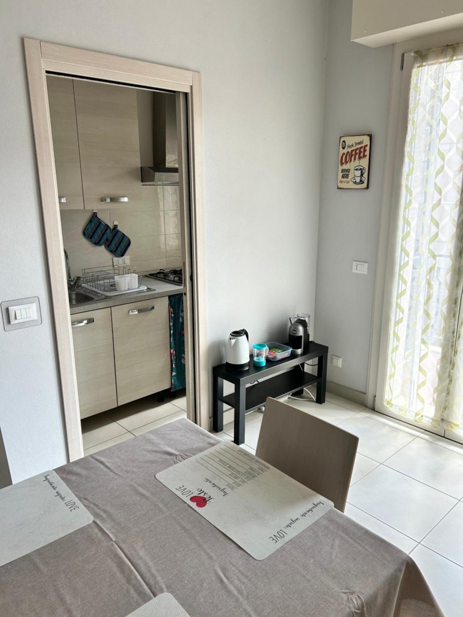 S-House เวโรนา ภายนอก รูปภาพ