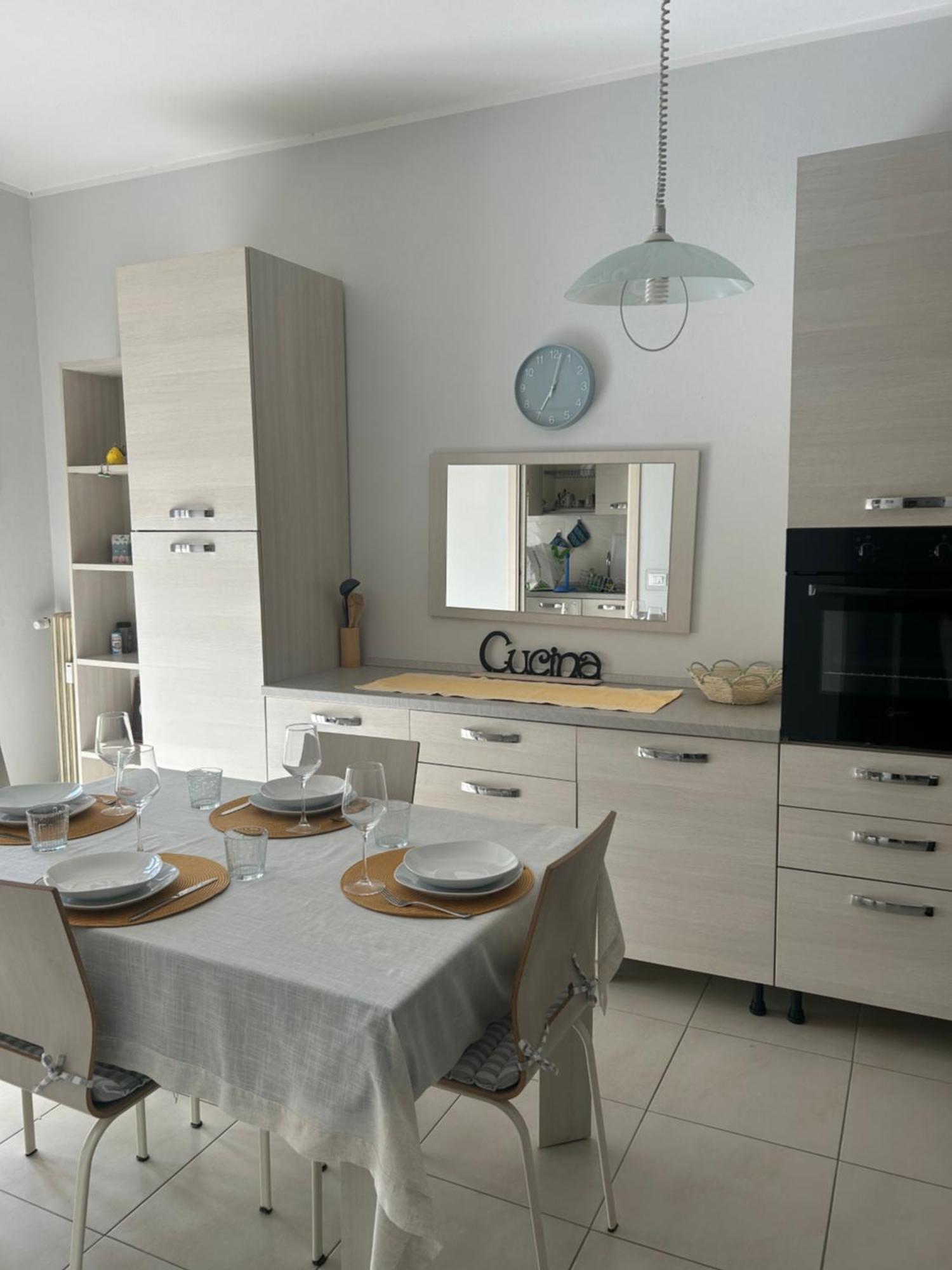 S-House เวโรนา ภายนอก รูปภาพ
