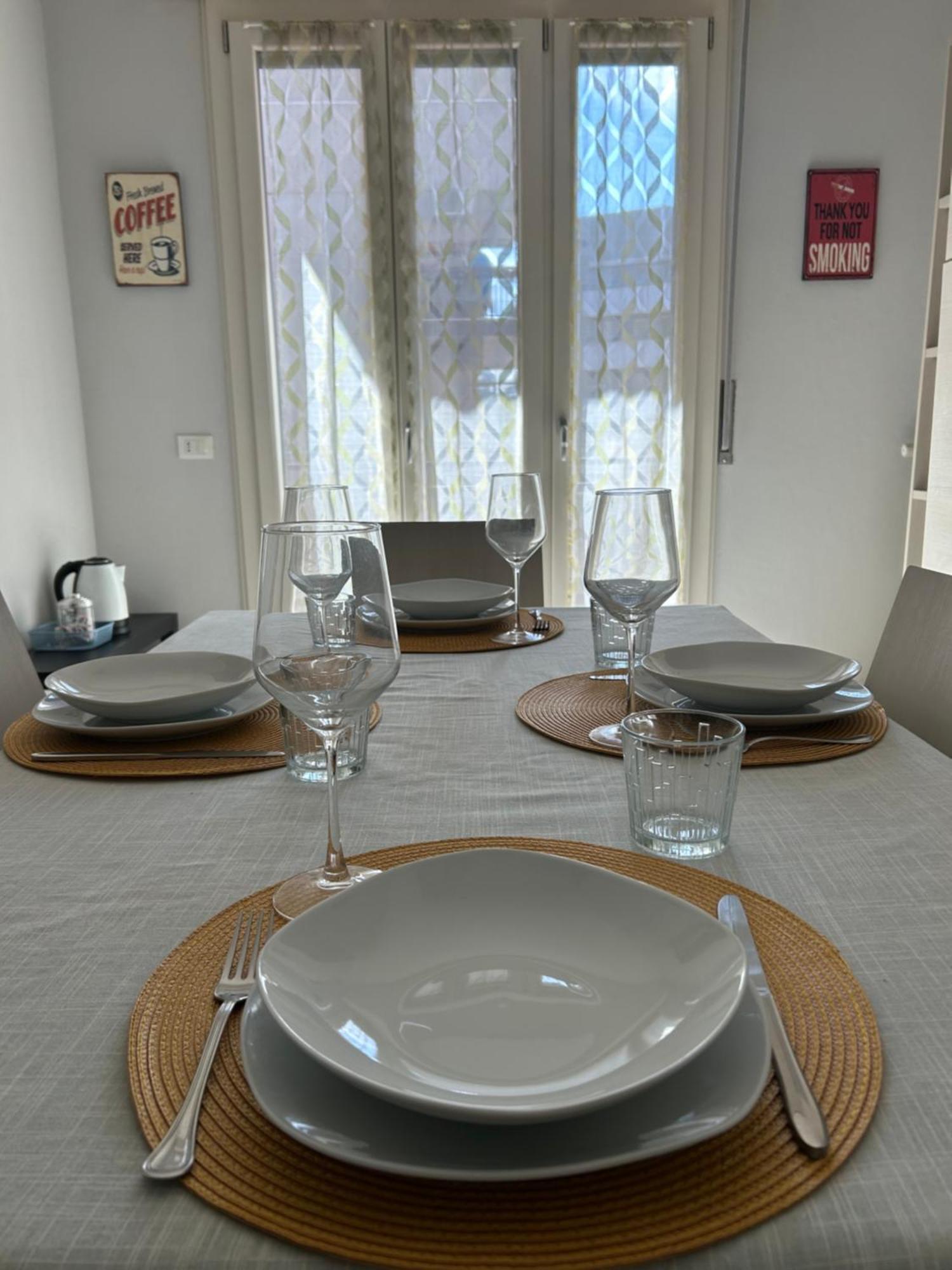 S-House เวโรนา ภายนอก รูปภาพ